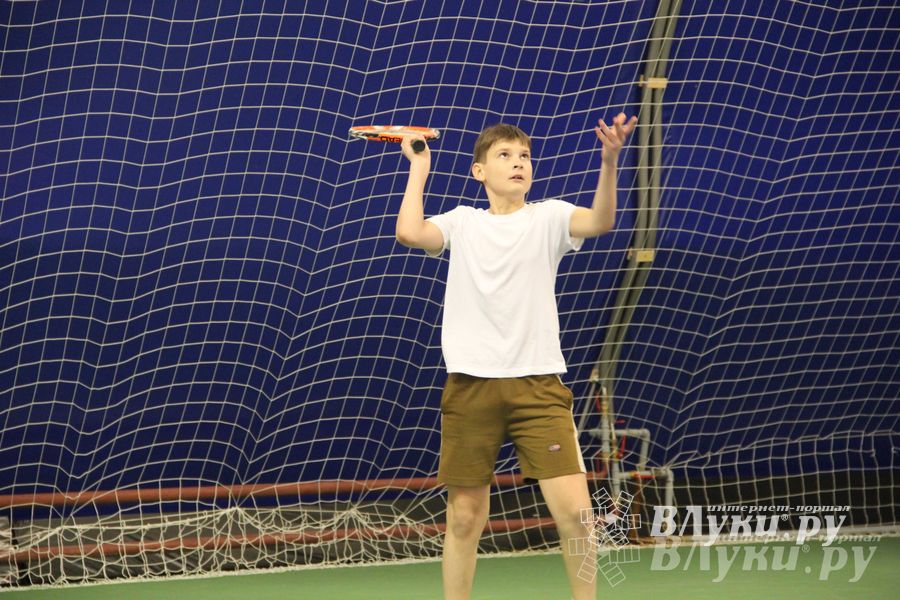 В Великих Луках прошло Первенство по большому теннису (фото)
