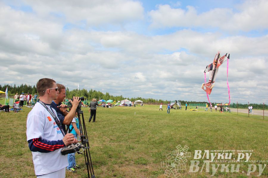 Фестиваль авиамодельного спорта России в Великих Луках
