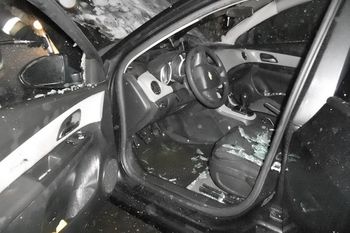 В Псковской области подожгли два автомобиля (ФОТО)