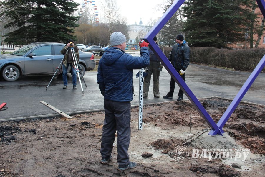 На площади Юбилейной появятся ладошки и ромбы (ФОТО)
