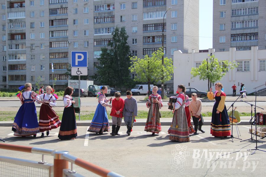 В Великих Луках открылся самый известный в мире общепит (фото)