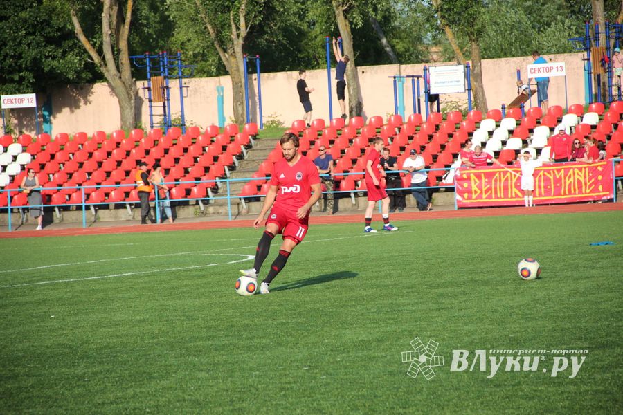 Хороший футбол без забитых мячей — «Луки-Энергия» сыграла с «Локомотив-Казанка» (ФОТО)