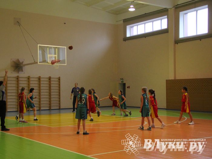 Великолукские баскетболисты стали победителями междугородних соревнований по баскетболу