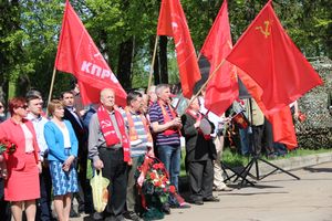 В Великих Луках прошел торжественный митинг в честь 9 мая (ФОТО)