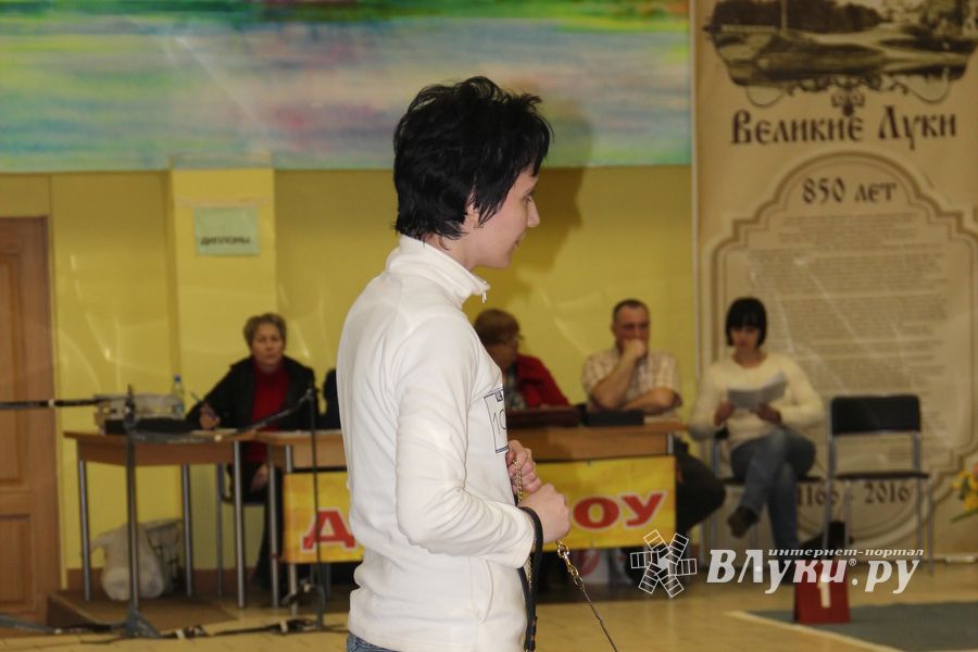 Всероссийская выставка собак в Великих Луках (фото)