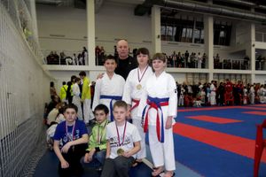 Великолукские спортсмены успешно выступили на всероссийских соревнованиях по каратэ WKF «Петербургская весна-2015» (фото)