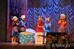 Великолукский коллектив детской песни «Летний дождь» отметил юбилей (фото)