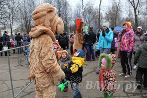 Гуляния широкой великолукской Масленицы