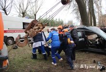 Молодого мужчину с места ДТП на пр-те Гагарина увезла скорая (ФОТО, ВИДЕО)