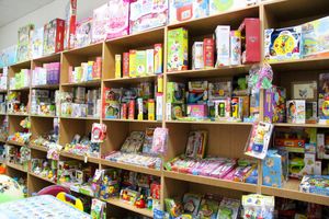 мир игрушек