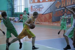 В Великих Луках состоялся финал «Кэс-Баскет»