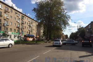 В Великих Луках на Октябрьском проспекте произошло ДТП (фото)
