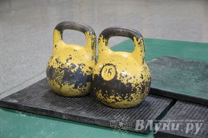 В Великих Луках состоялся Чемпионат по гиревому спорту (фото)