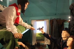 Великолучане знакомятся с «Поездом Победы» (ФОТО)