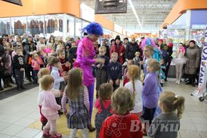 Ночь распродаж в ТЦ «Апельсин»