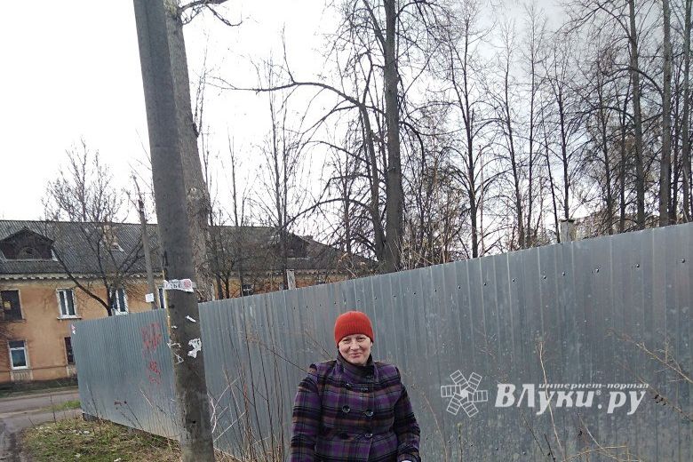 Воспитатели детского сада №16 вышли на субботник (ФОТО)