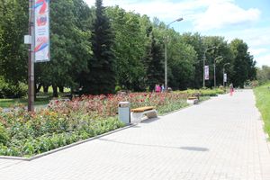 Великие Луки: краски, парки и «движение затруднено» (ФОТО)