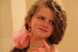 Фотосессия финалисток конкурса «Маленькая красавица Великие Луки 2014»