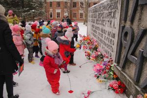 ​Юные великолучане отдали дань памяти героям-железнодорожникам (ФОТО)