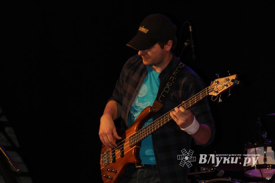 Большой сольный концерт «V.V. and Band» состоялся в Великих Луках