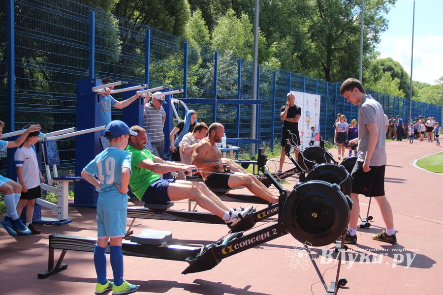 В Великих Луках прошёл Олимпийский День (ФОТО)