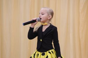 Слабовидящих великолучан поздравили с Международным днём инвалидов (ФОТО)