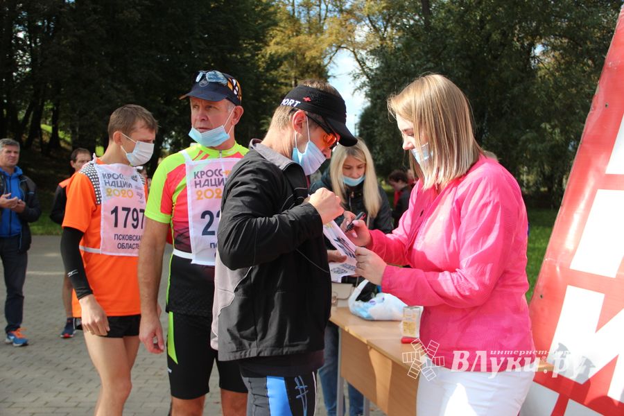 «Кросс Нации-2020» прошёл в Великих Луках (ФОТО)