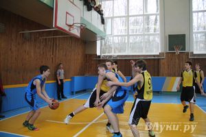 Великолучанки заняли первое место в дивизиональной игре «КЭС-Баскет» (фото)