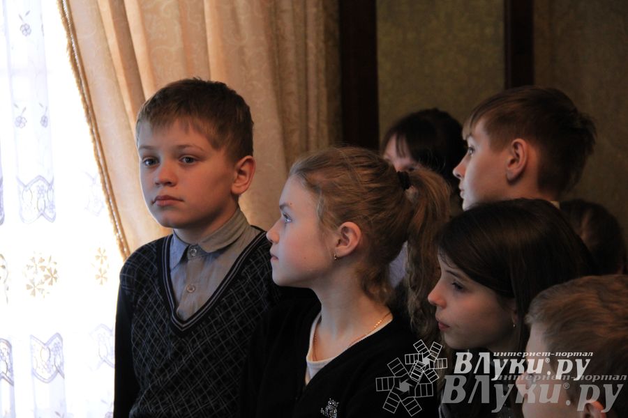 В Великих Луках почтили память академика Виноградова