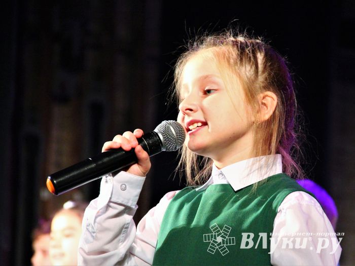 В ГДК им. Ленина прошёл концерт ко Дню матери (ФОТО)