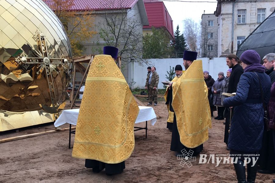 На Свято-Вознесенском соборе появился новый купол (ФОТО, ВИДЕО)