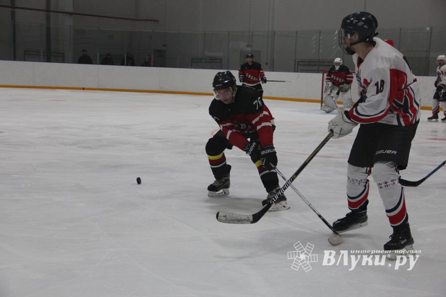 Уверенная победа «Экспресса» на ледовой арене (ФОТО)