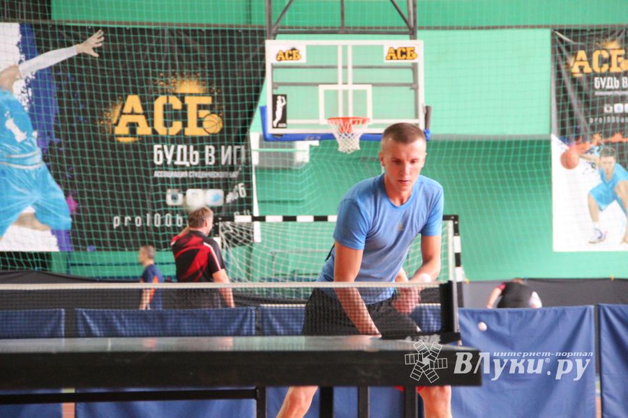 Настольный теннис