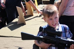 В Великих Луках прошел Парад Победы (ФОТО)