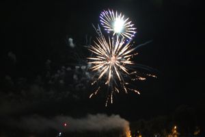 Огненные шоу состоялись над Ловатью (ФОТО)