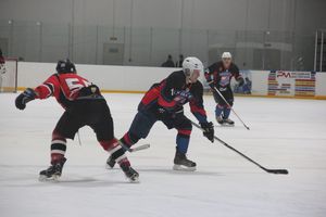 ХК «Экспресс» одержал победу над ХК «Евро-Керамика» в рамках НХЛ (ФОТО)