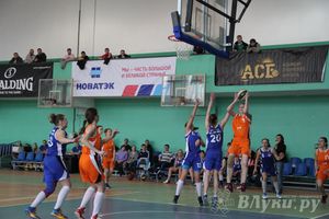 игра за 1 место, девушки: НГУ (Санкт-Петербург) — ВЛГАФК (В. Луки)