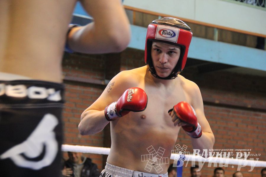 В Великих Луках прошел межрегиональный Открытый Кубок по смешанному боевому единоборству (фото)