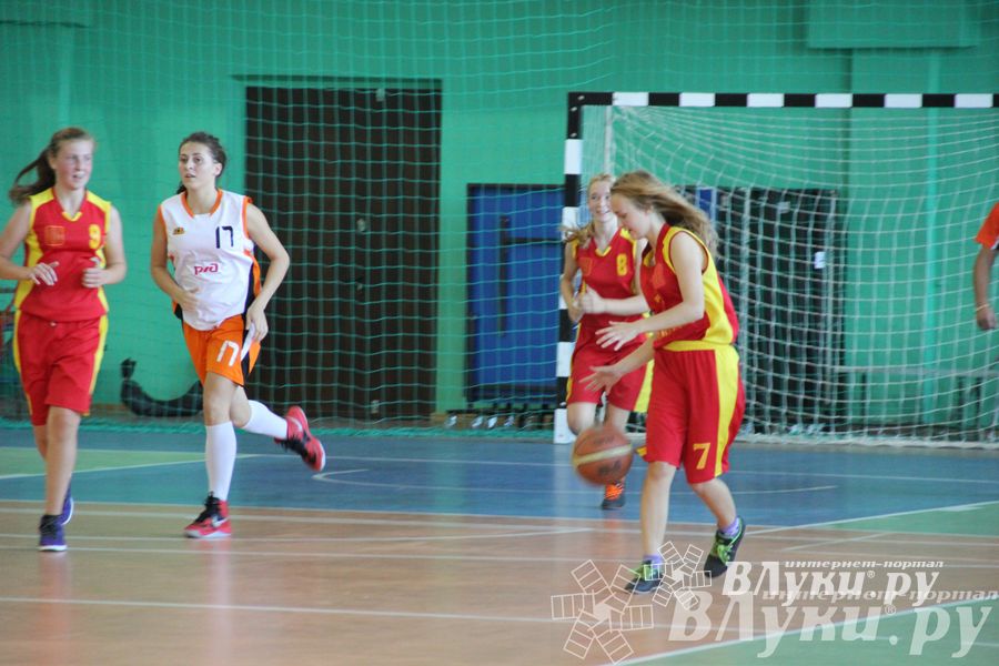 Кубок г. Великие Луки 2014 по баскетболу (фото)