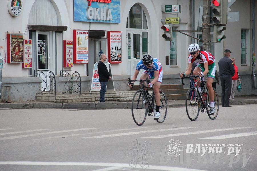 Гонка-критериум по велосипедному спорту