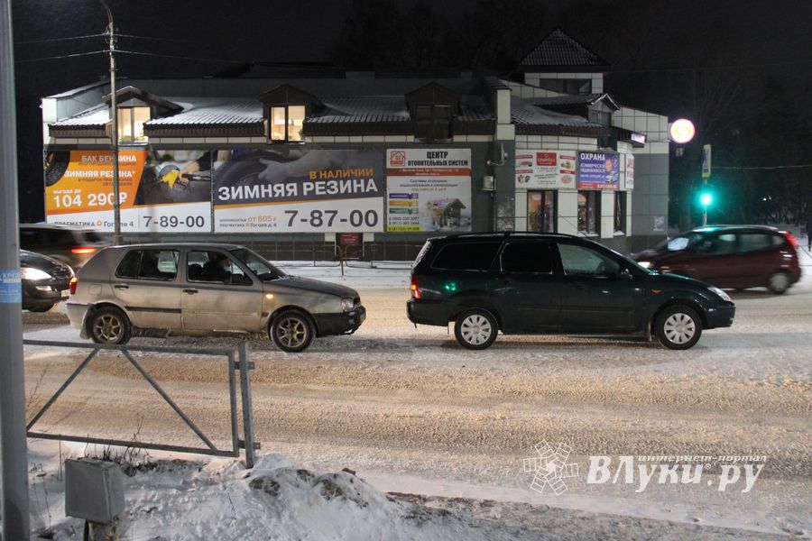 День жестянщика в Великих Луках плавно перерос в вечер (ФОТО)