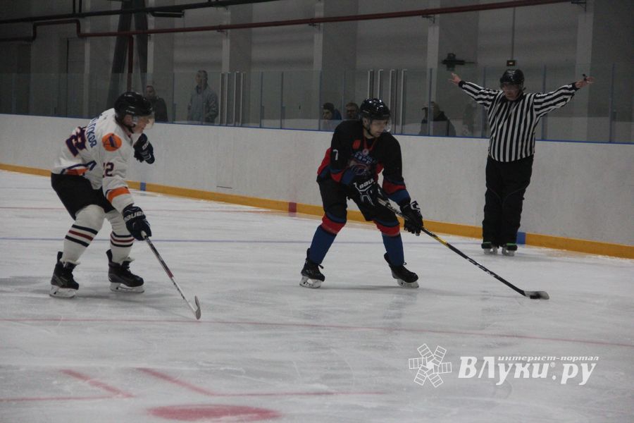 Великолукская команда «Экспресс 40+» дебютировал в НХЛ (ФОТО)