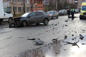 Серьёзное ДТП произошло в Великих Луках (ФОТО)