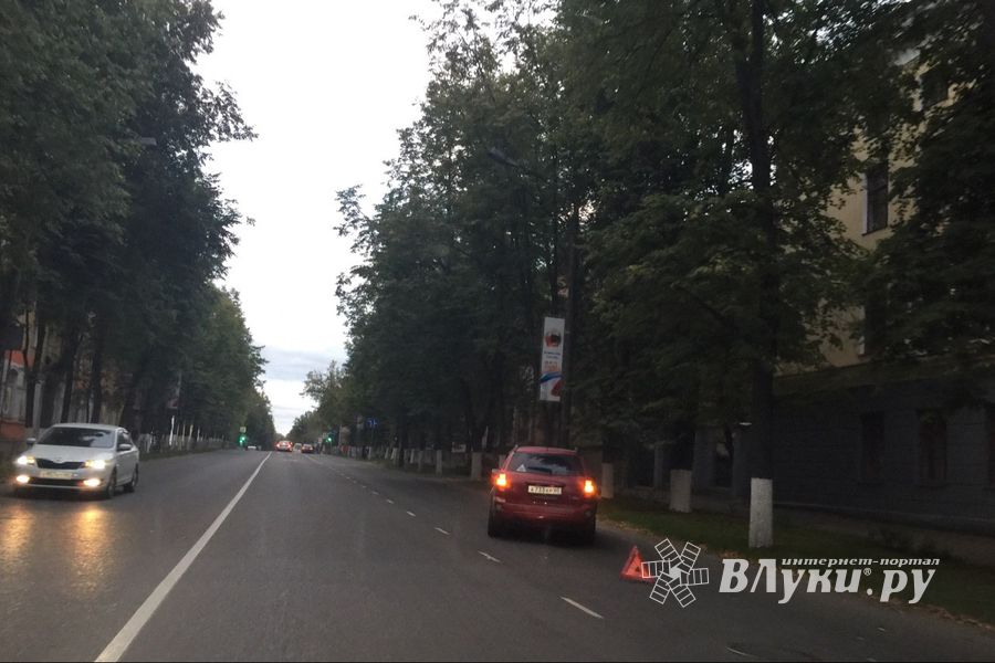 ДТП на пр-те Ленина в Великих Луках