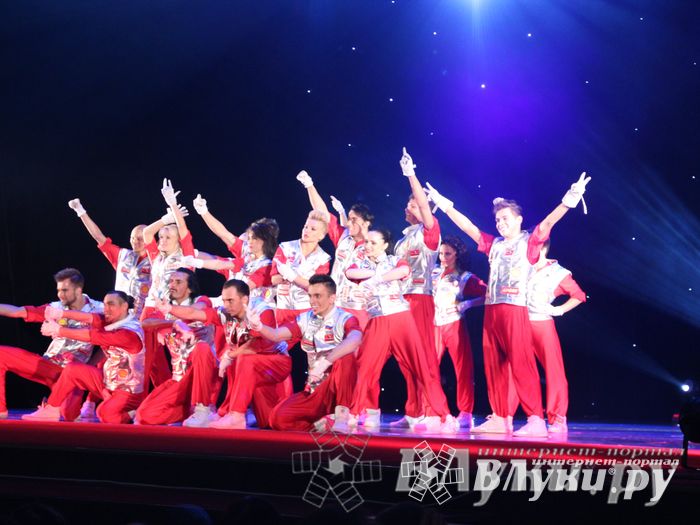 В Великих Луках состоялся концерт балета TODES