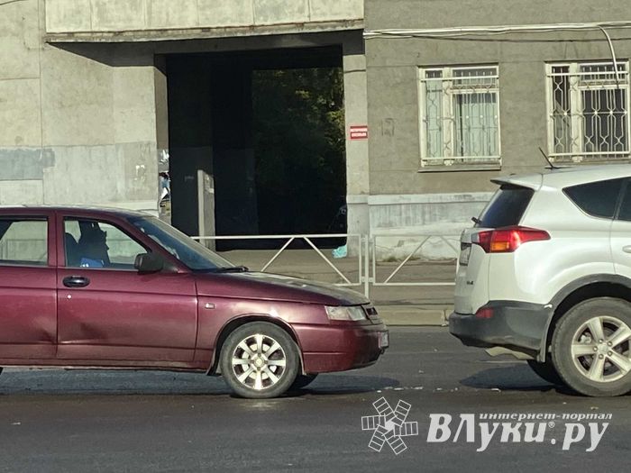 ДТП в районе Карцево затрудняет движение (ФОТО)