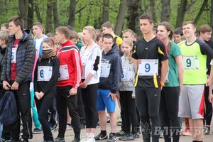 В Великих Луках прошла весенняя городская эстафета (фото)