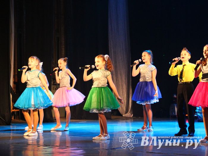 В ГДК им. Ленина встречают Новый год (ФОТО)