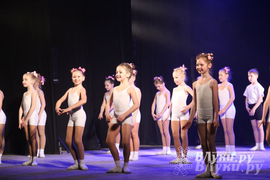 В доме культуры имени Ленина прошел концерт, посвященный Международному дню танца (фото)