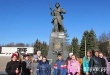 Учащиеся Великолукского района побывали на экскурсионном маршруте «Бессмертный подвиг А.Матросова» (фото)